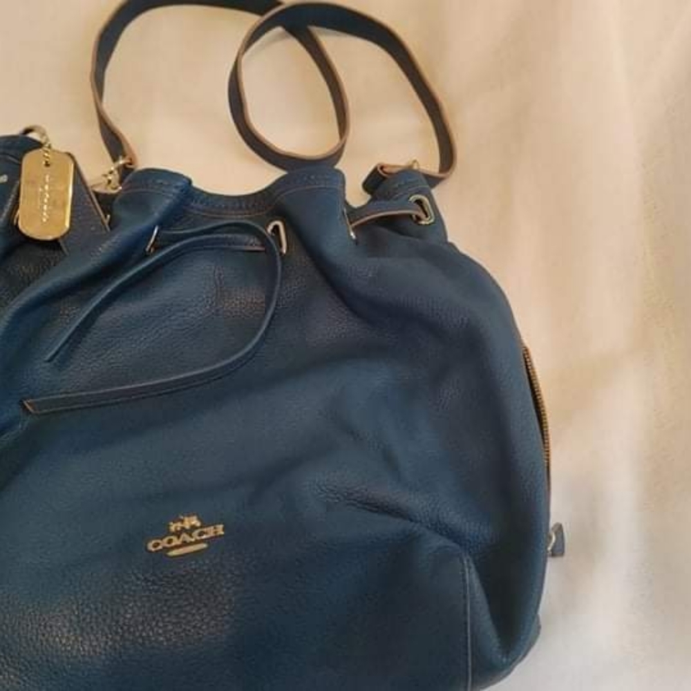 Coach hobo bag